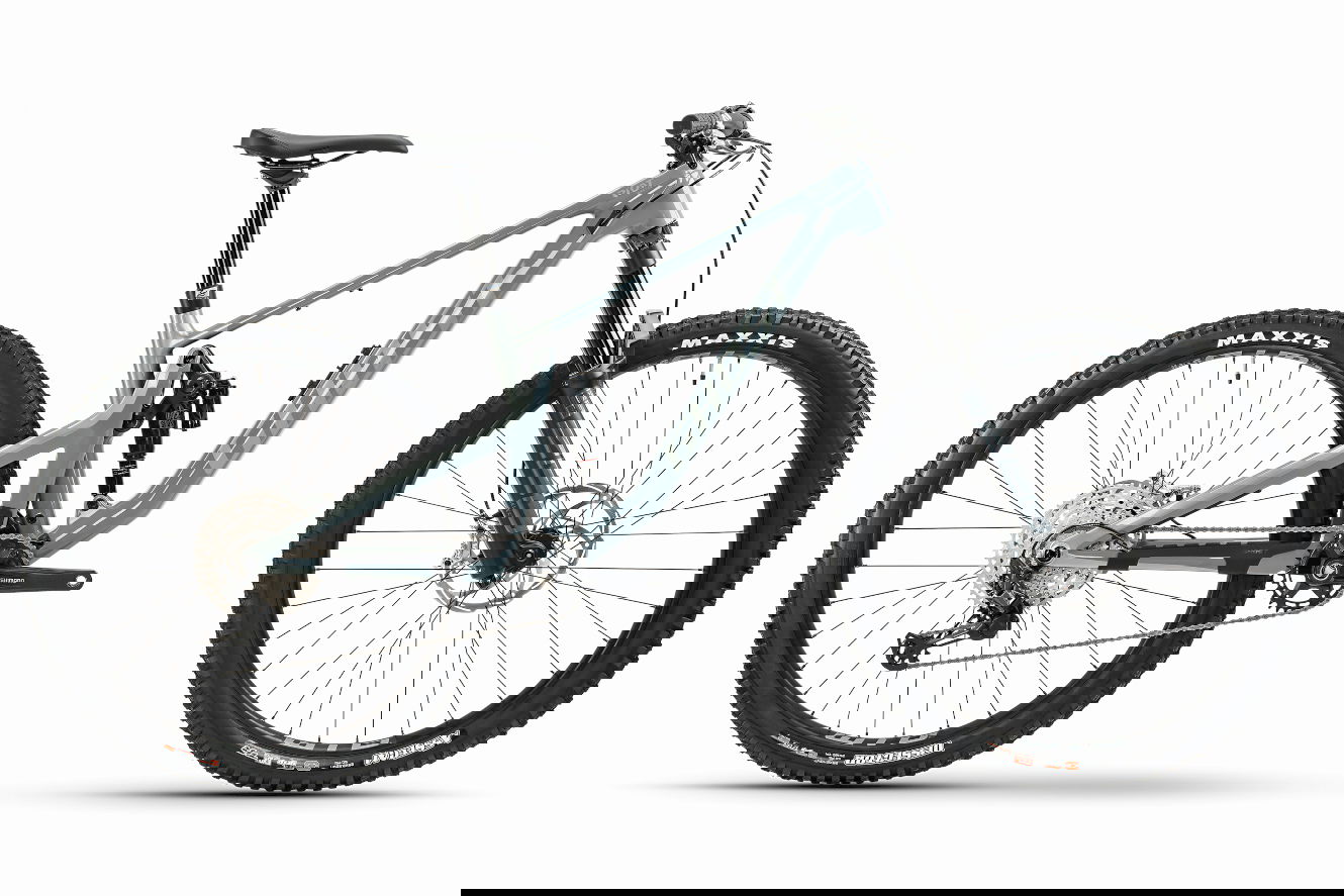 Ghost RIOT AM CF PRO High grey 1/pearl light grey - glossy, 41 cm | S | (29")